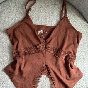 hollister cropped tank :)